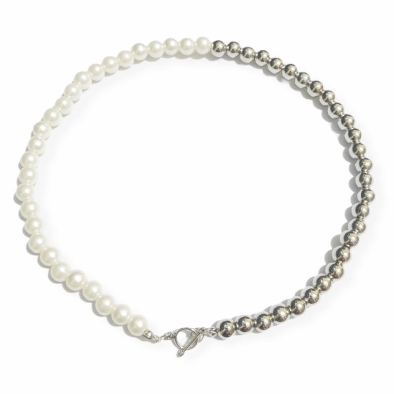 Devina Asymetric Pearl Metalic Necklace Kalung Choker Mutiara Asimetri Korea