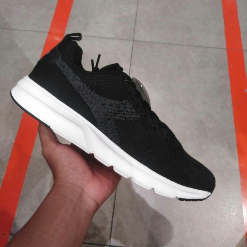 Diadora Araldo " black/white " #limitedpairs