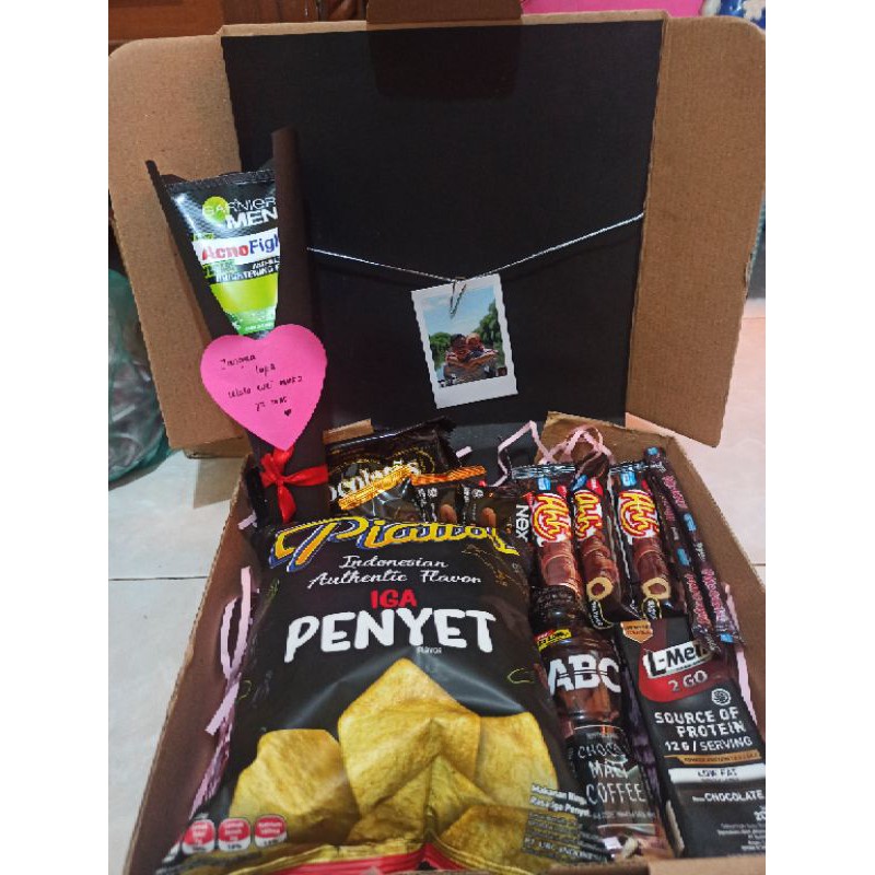 

HAMPERS GIFT / PACKAGE / SNACK BOX