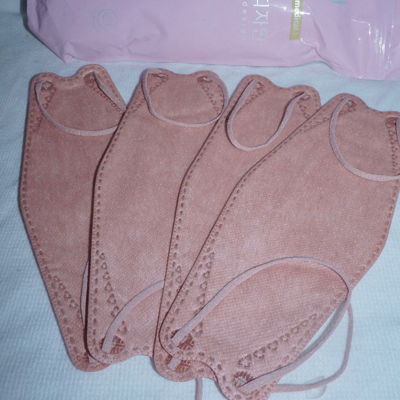 Masker Kf94 pink nude