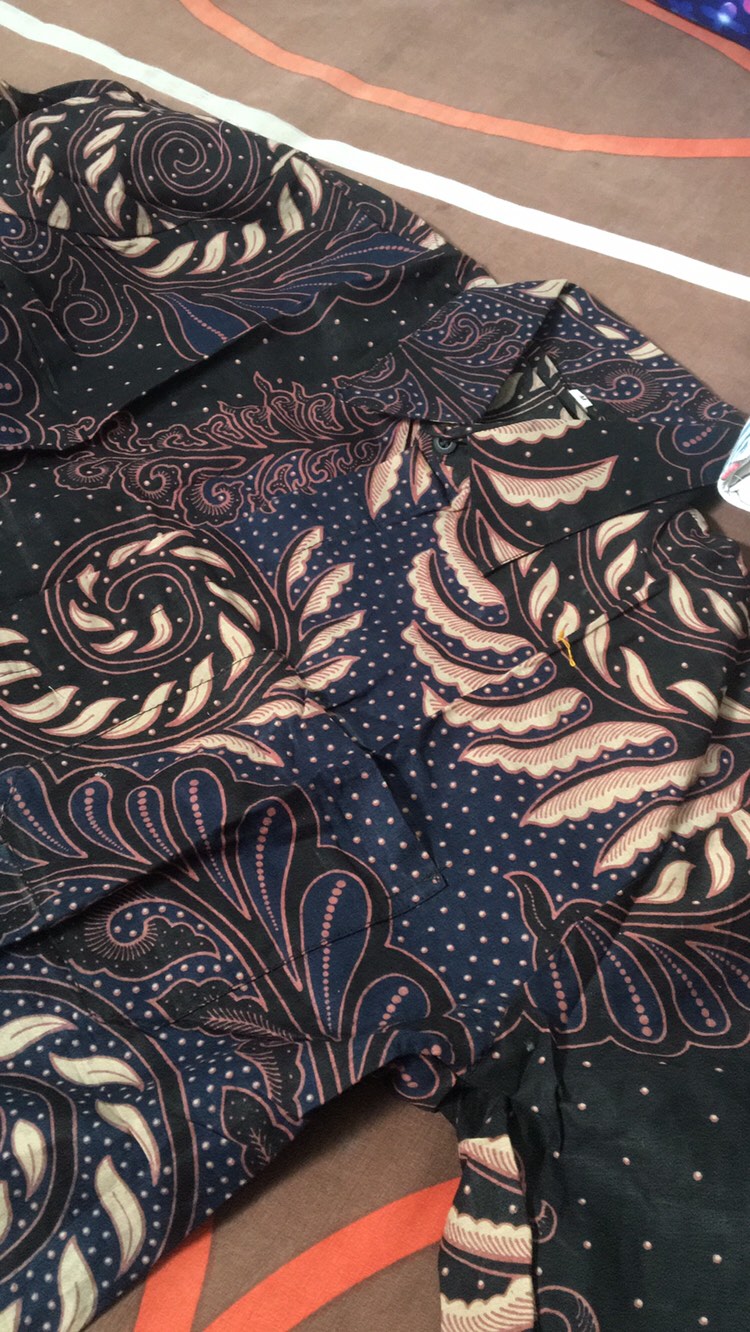 Kemeja Batik Pria / Batik Kantor / Seragam Batik / Style Casual & Trendy M L Xl