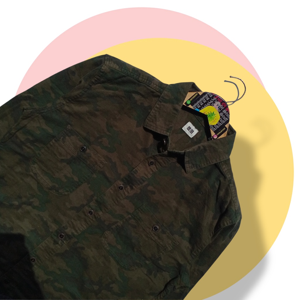 Uniqlo Flanel with Camo Pattern