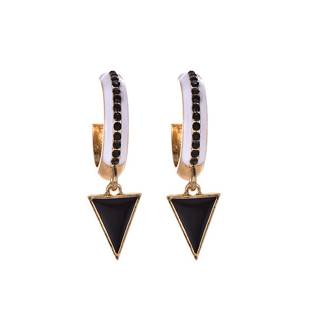 LRC Anting Tusuk Fashion Gold Alloy Circle Triangle Stud Earrings F55122