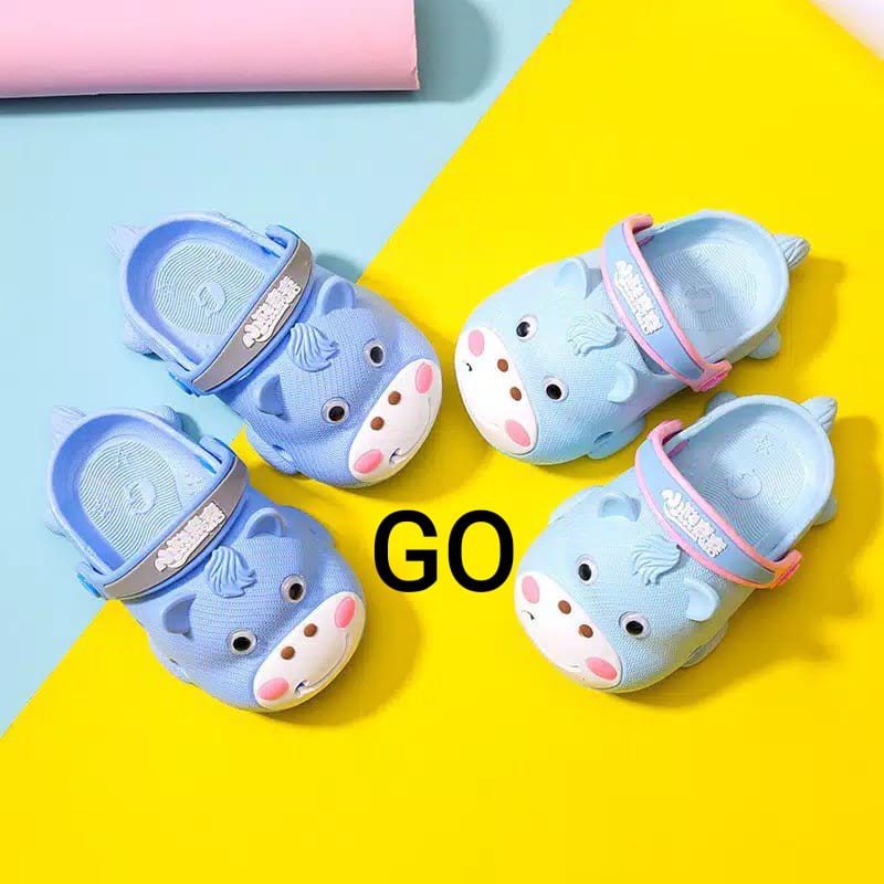 gof HELLO MOO PAO Sandal Anak Laki Laki Perempuan Bahan Karet Model Lucu 0-5 Tahun Import