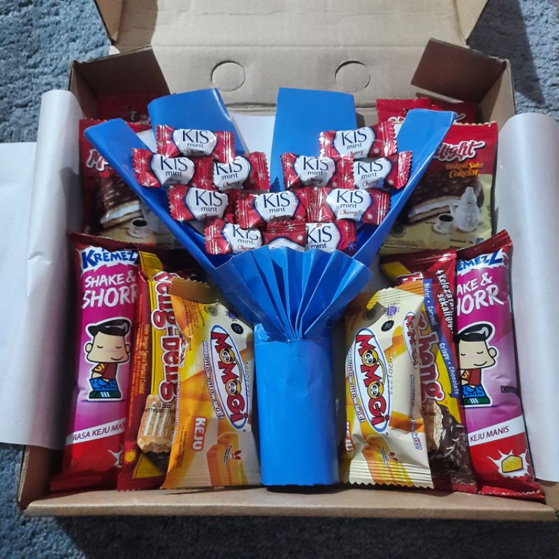 

HAMPERS SNACK