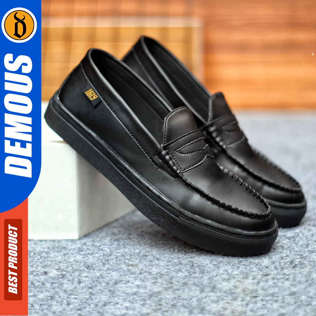 Sepatu Sneakers Pria Sepatu Casual Pria Kulit Pu Sepatu Kerja Kuliah Kondangan Sepatu Hitam Pria DEMOUS TRAVIS