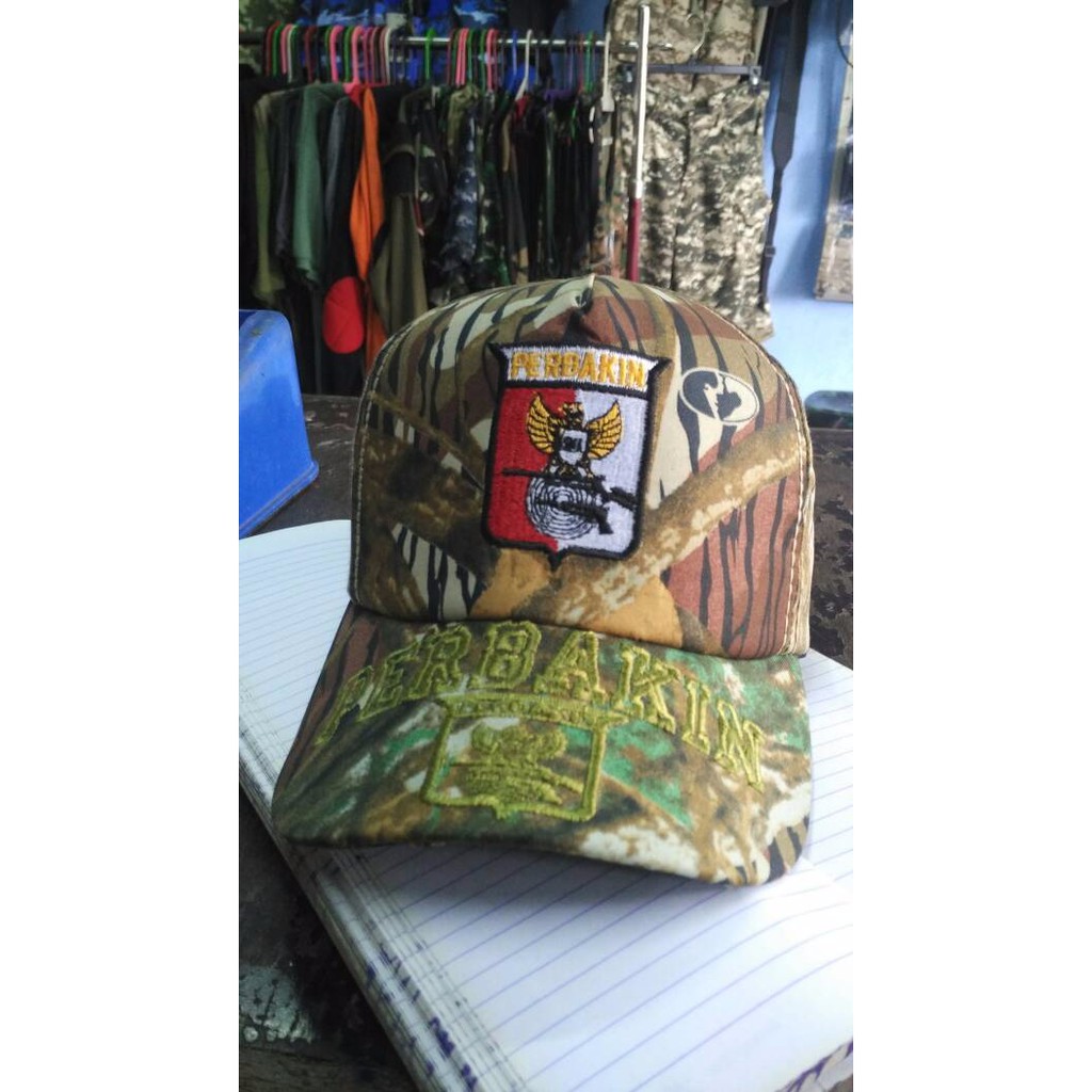 topi loreng perbakin