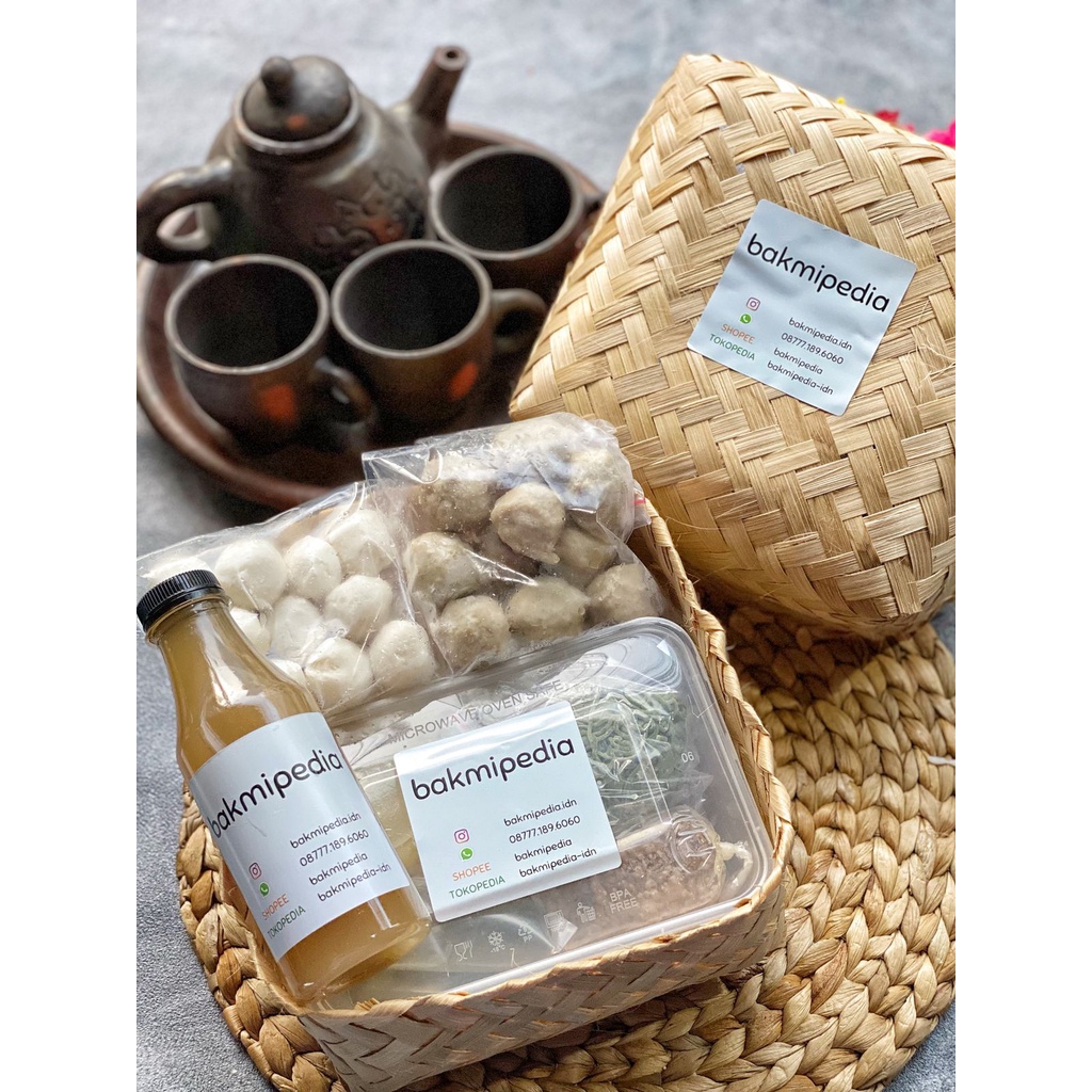 

Besek Mie Bakso Hampers Idul Fitri / Lebaran / Ulang Tahun / Anniversary by Bakmipedia