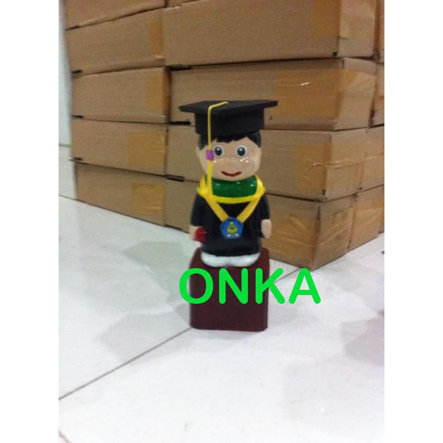 G92I Boneka Wisuda Cowok / Kado Wisuda / Hadiah Wisuda Xc4K