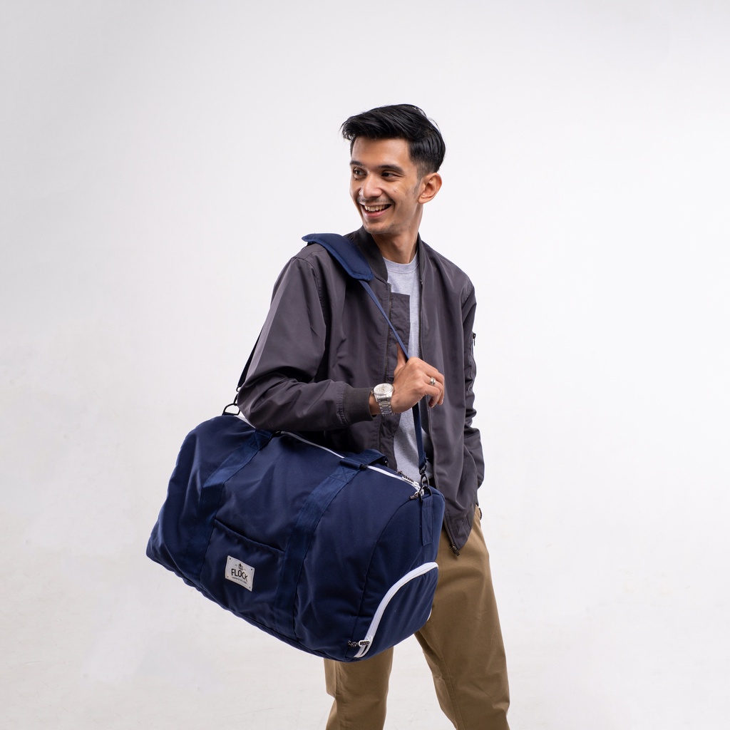 FLOCK Superior Large Duffle Bag - Water Resistant - Blue Navy