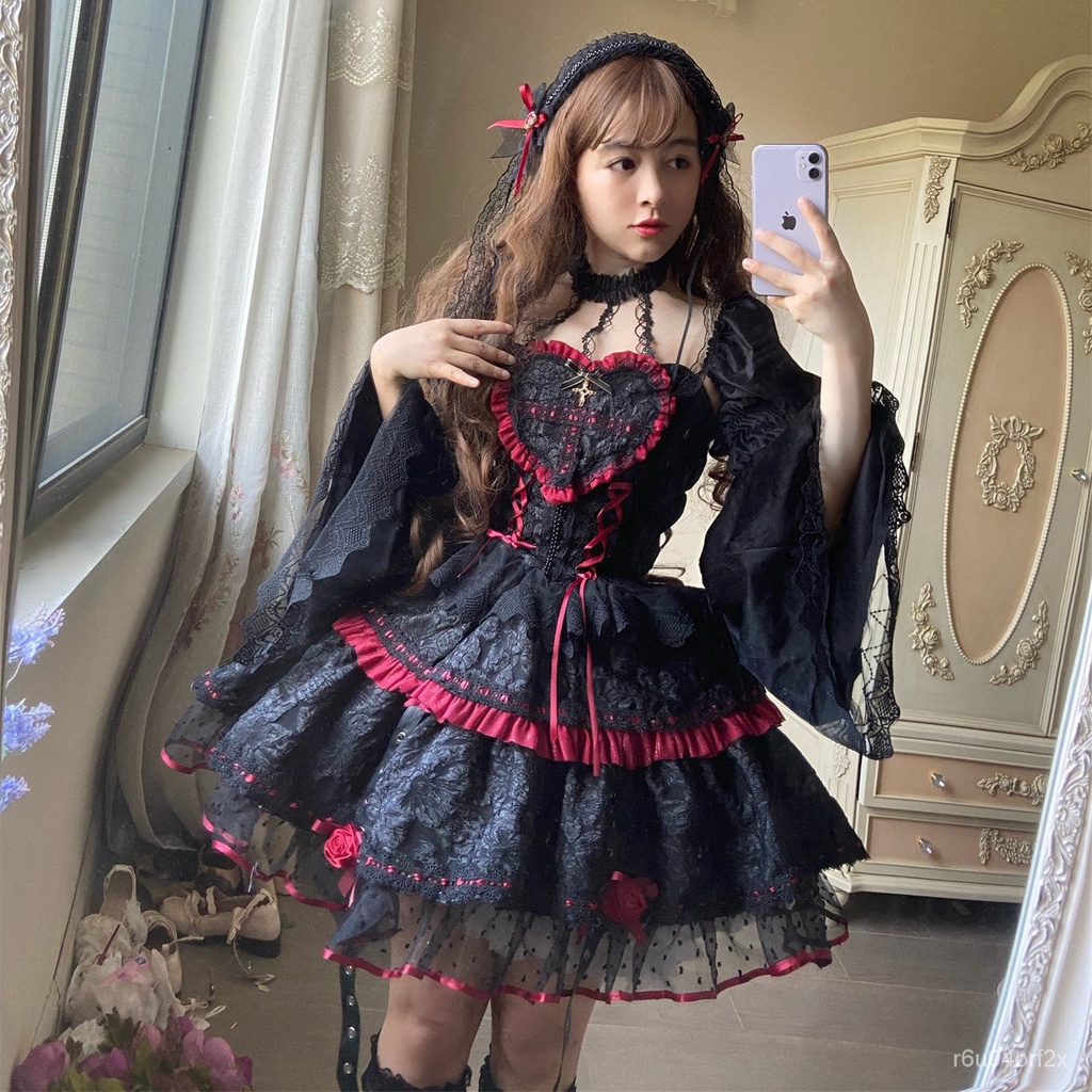 LolitaGothic Penyihir Kecil Vampire Rose Punk Lengan Panjang Beludru Dress PTVL