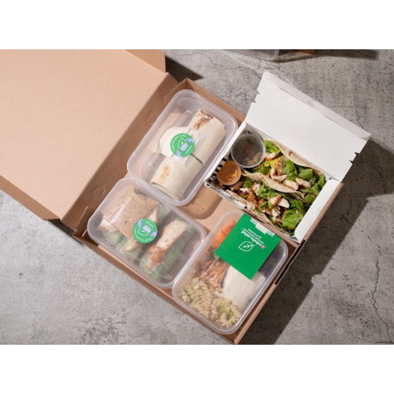 

HAMPERS BOX NUKOKE SALAD