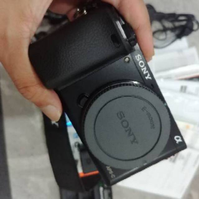 Sony A6000 like new body only sc rendah 1600an mulus