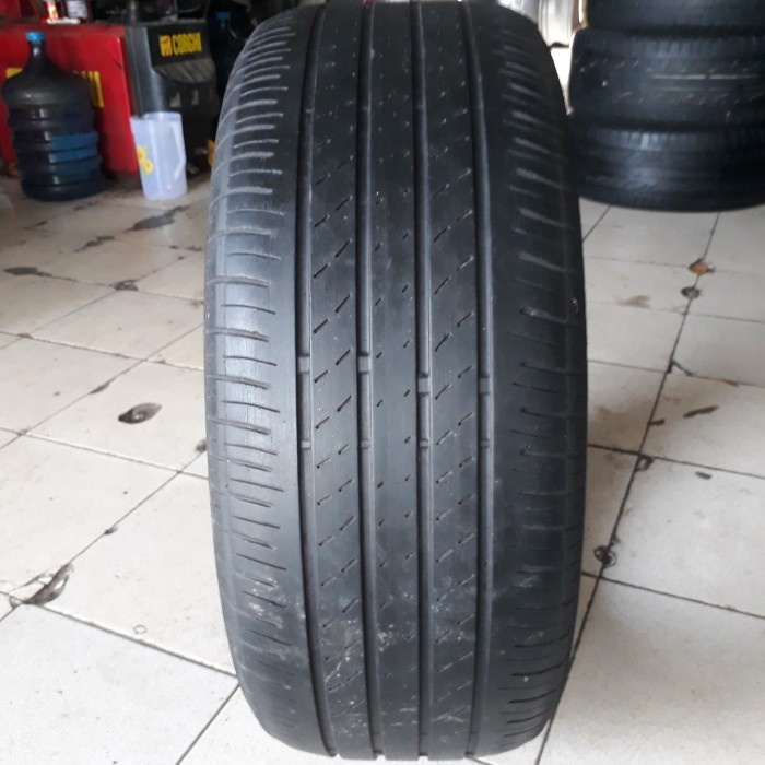 BAN BRIDGESTONE TURANZA ER33 215/50 R17(1)