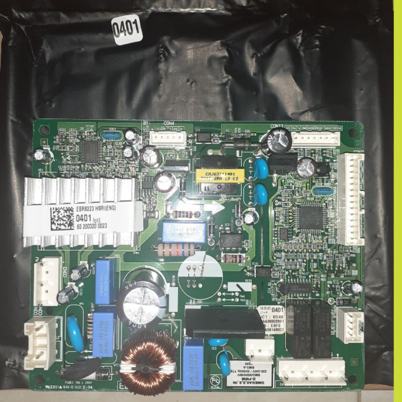 MODUL pcb kulkas LG part EBR8223 0401 baru