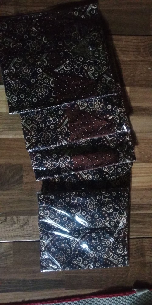 Batik Couple Seragam Keluarga Motif Mataram