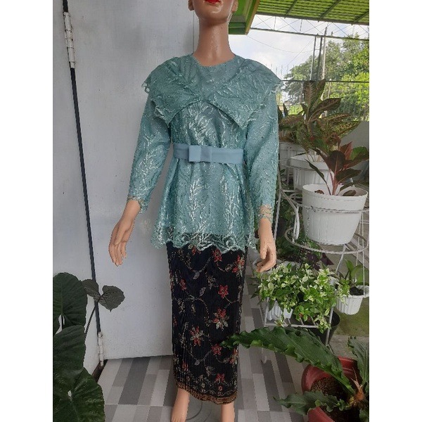 ATASAN KEBAYA KEJORA