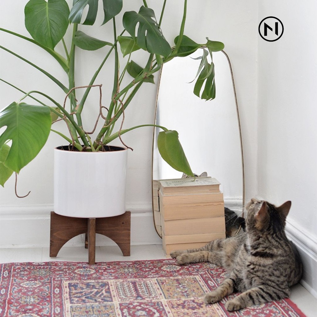 Nanhayu Sapota - Standing Pot Dan Tanaman Bunga Model Bulat Dan Kotak Indoor Dari Kayu