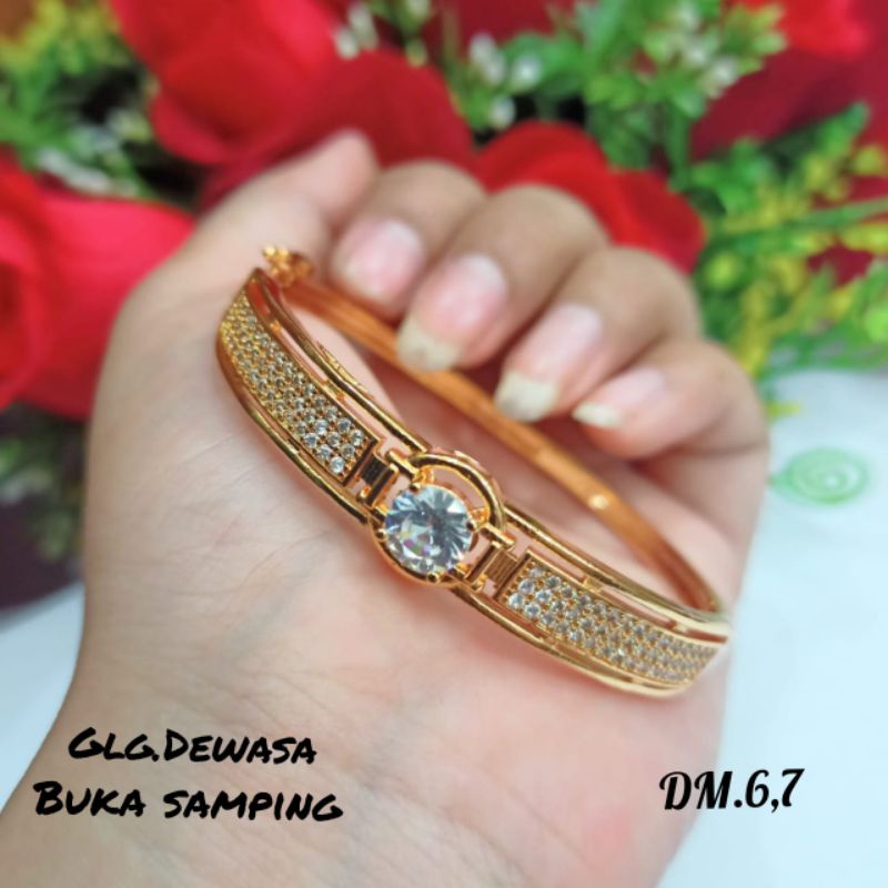 TITANIUM Perhiasan wanita elegan 1 set permata full zircon anti karat