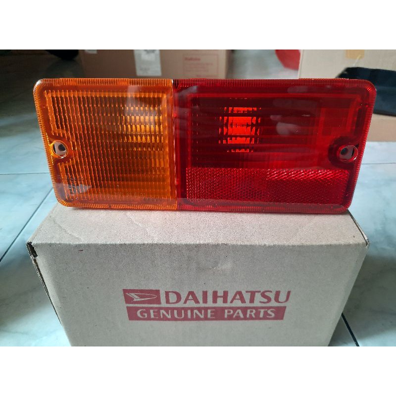 stoplamp / lampu belakang gran max pickup ori