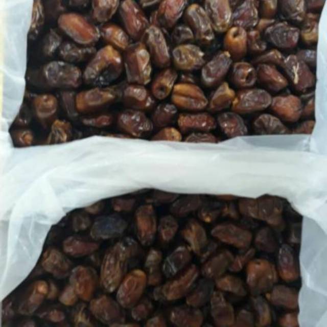 

KURMA MADU MESIR/kg