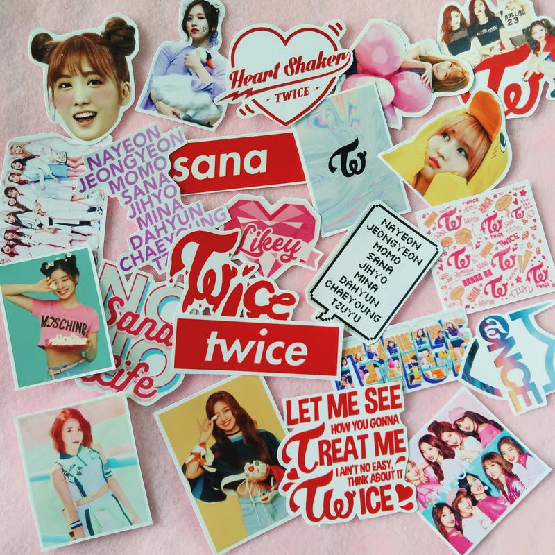 30 Ide Gambar  Stiker  Hp  Gambar  Jungkook Dan Tzuyu 