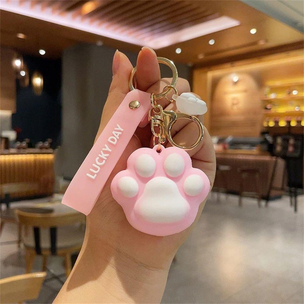 Needway   Gantungan Kunci Kaki Kucing Aksesoris Mobil Fashion Kemasan Dekorasi Aksesoris Interior Ransel Liontin Handbag Decor