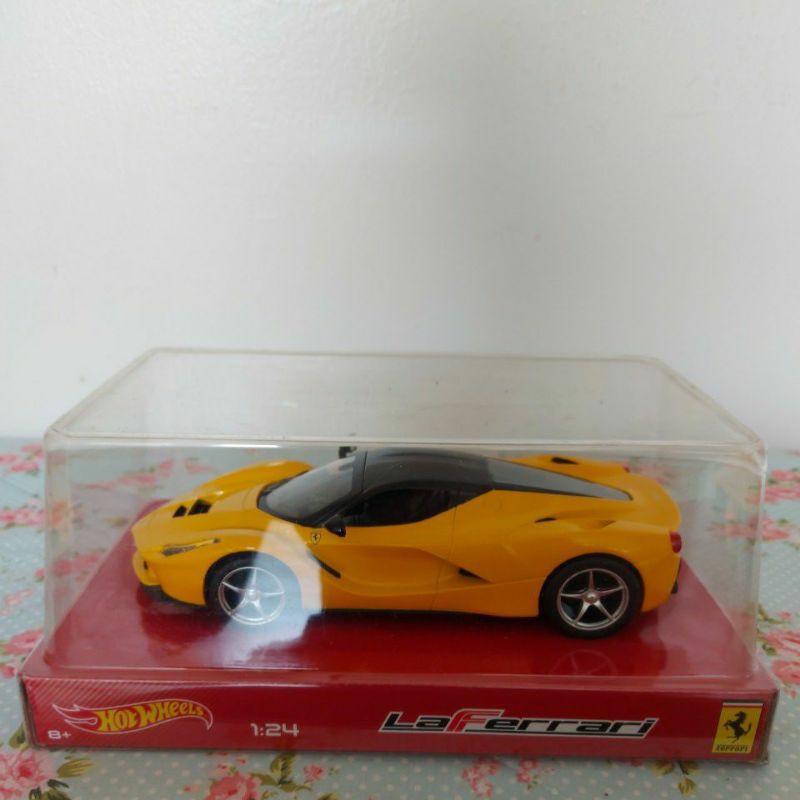 

La Ferrari
