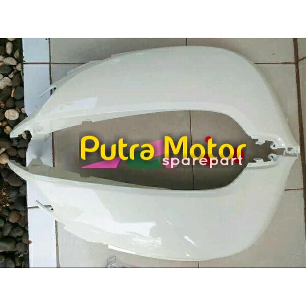 Cover body samping Scoopy FI ESP 2017-2018 mki52145