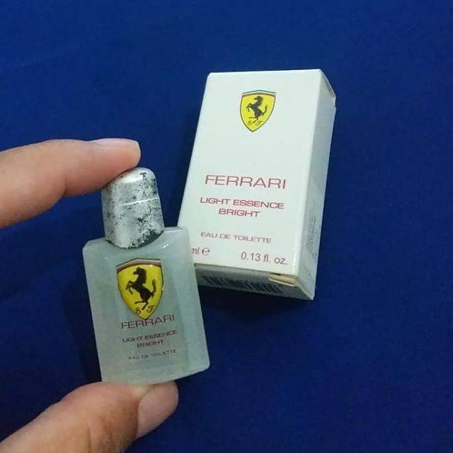Parfum original miniatur ferrari light essence bright 4 ml preloved