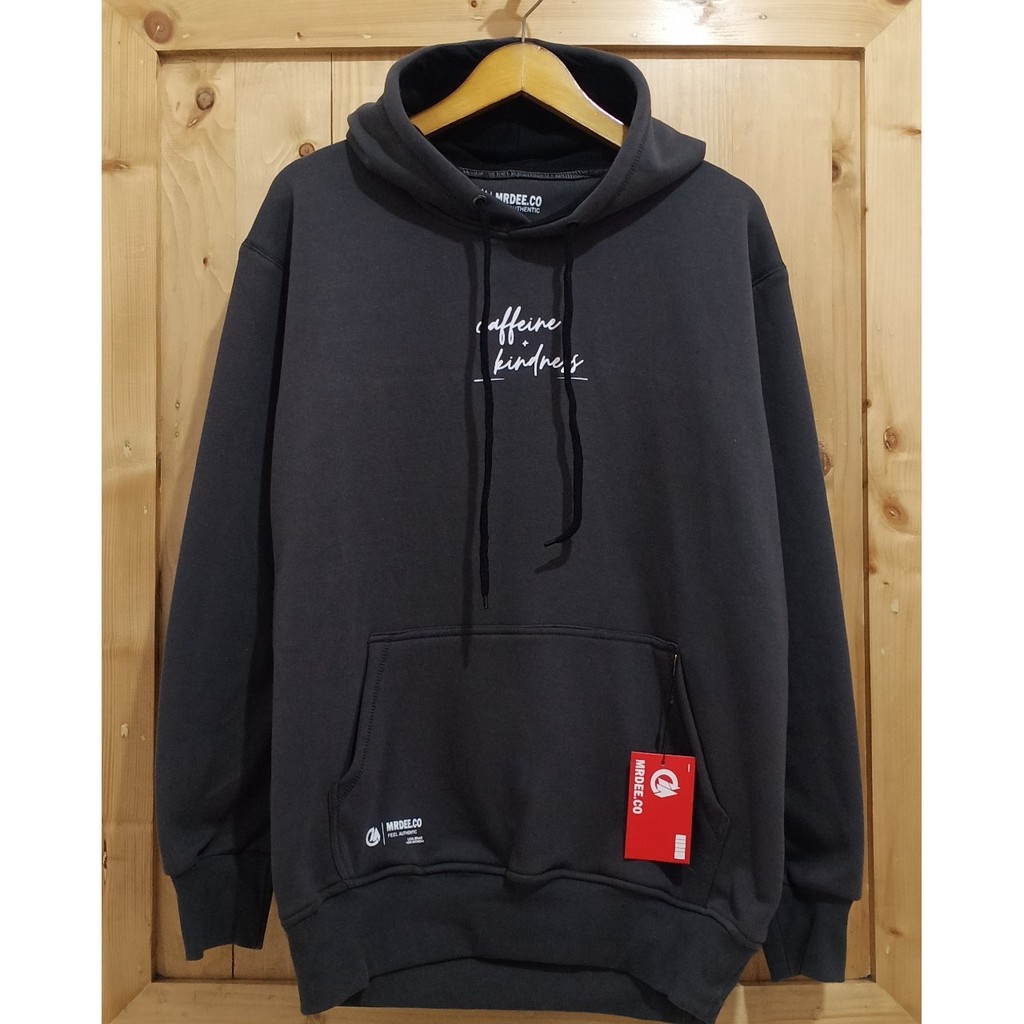Sweater Hoodie Pria Distro Cod Aesthetic Pria Wanita Original MR DEE Brand Distro Kota Bandung Switer hudie Warna Maroon List HOME MADE XL XXL Jaket Distro Hoodie Aesthetic Jaket Hudie Unisex Sweater Dewasa Terbaru Terpopuler Masa Kini 2021 Brand Bandung-Hitam Caffeina