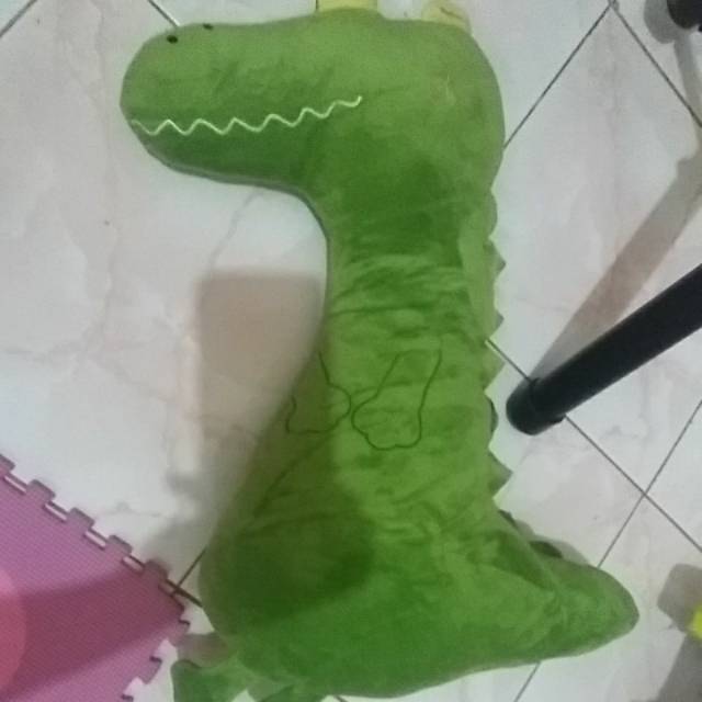 Boneka bantal miniso