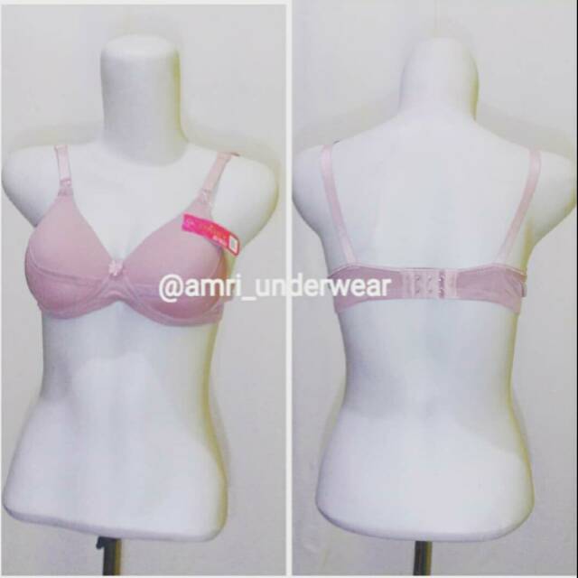 Bh pakaian dalam bra underwear busa sedang tanpa kawat