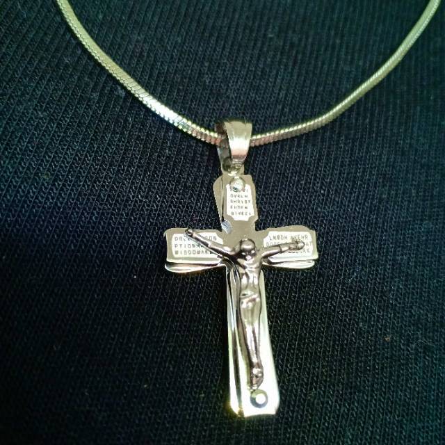 Kalung salib katolik silver corpus Titanium antikarat yesus