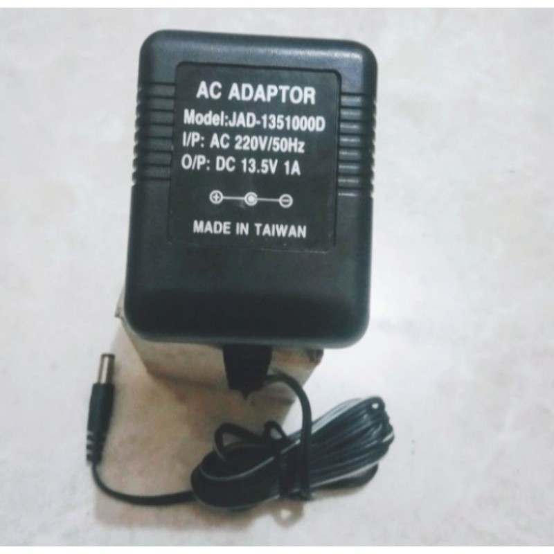 TRAVO ADAPTOR AC -DC 13,5V 1A - BARU