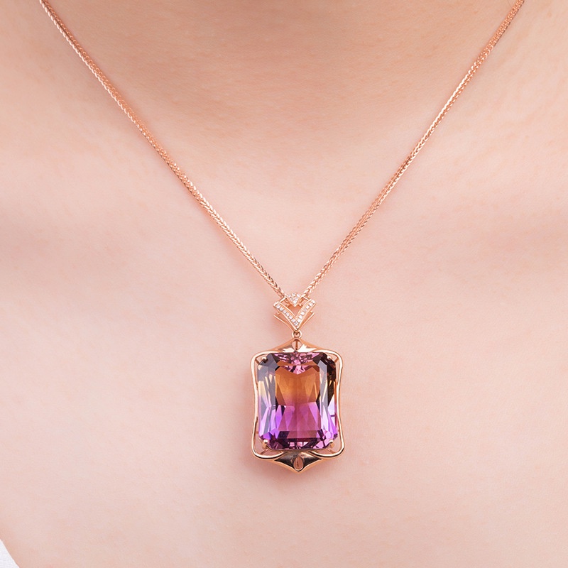 [Ready Stock]Fashion Personality Color Crystal Pendant 18K Rose Gold Plated Necklace