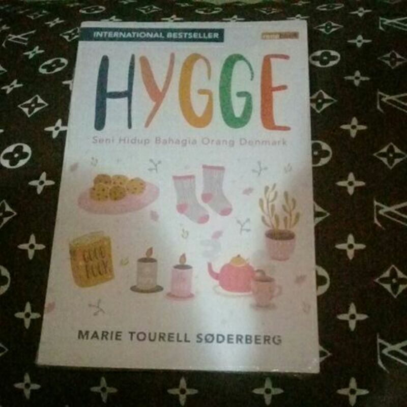 hygge seni hidup bahagia orang denmark
