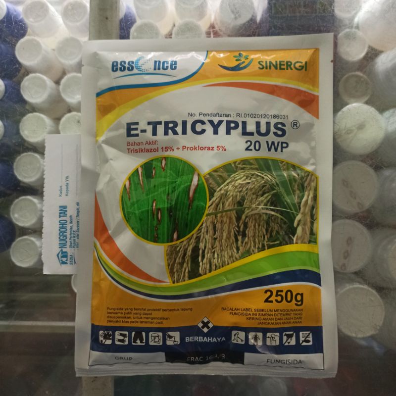 FUNGISIDA E-TRICYPLUS 20 WP 250 GRAM PENGENDALI PENYAKIT BLAST PADA PADI