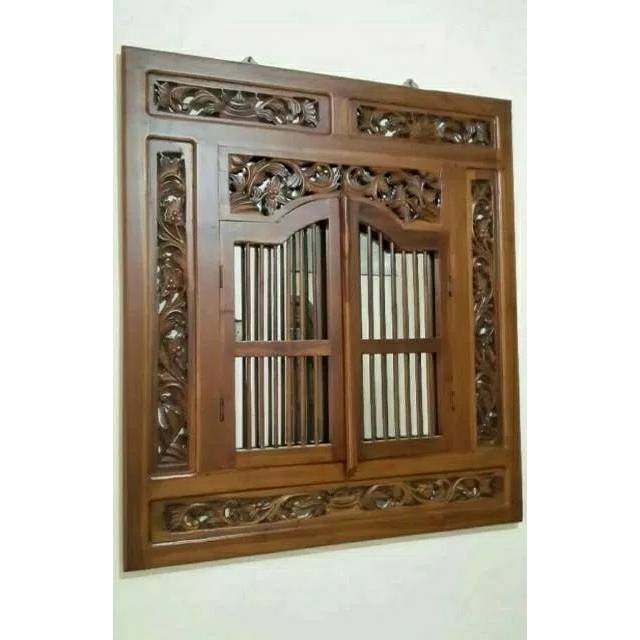 Jendela Figura Krepyak Cermin Hias  Plus Kaca