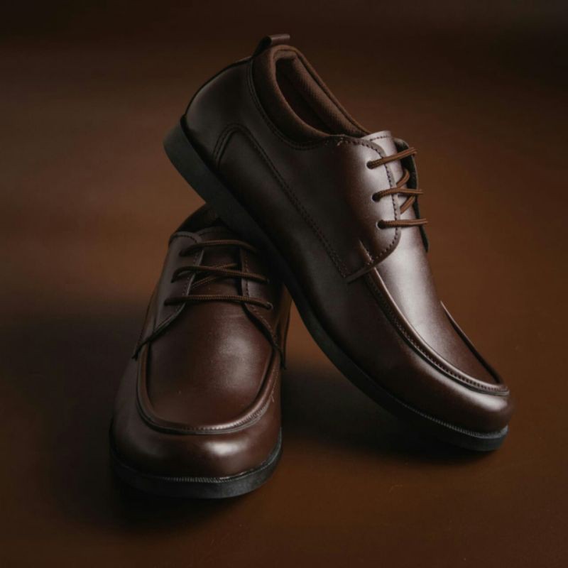 ABRHM X MERLIN Sepatu Formal Pria Sepatu Casual Pantofel Pria Sepatu Pria Casual Sepatu Kerja Cowok / Cowo Kuliah Kantor Kondangan Gaya Keren Kekinian Original Murah Terlaris