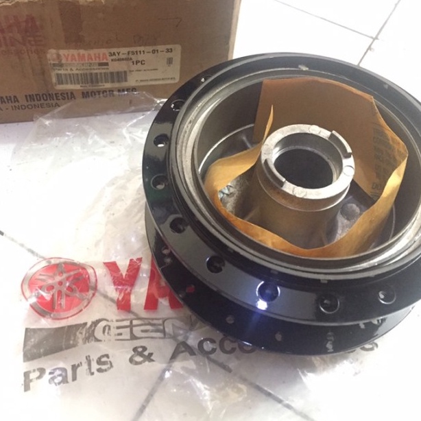Tromol Depan Hitam Yamaha Alfa, Sigma non Cakram 3AY-F5111-01-33