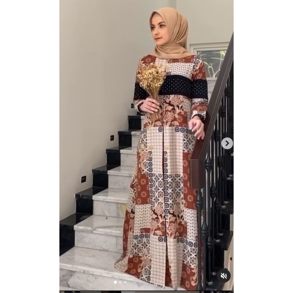 Sumaya Dress by javina