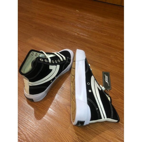 Johnson Galaxy Pro High Cut Black/White BNIB - Sepatu Sneakers Casual