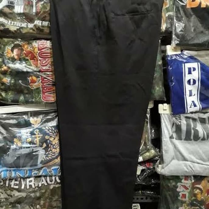 Celana PDH Jatah Pembagian Polri