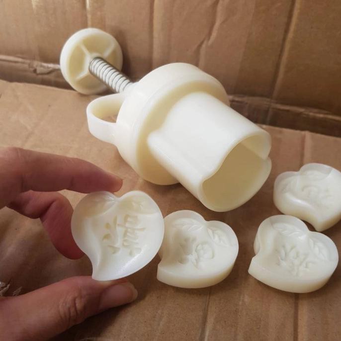 cetakan nastar taiwan press LOVE - 50 gram