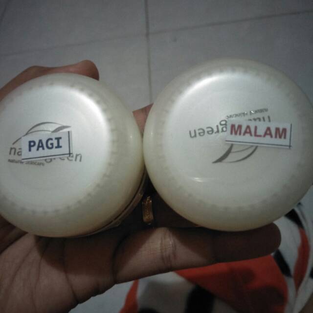 Naavagreen skincare cream malam dan pagi