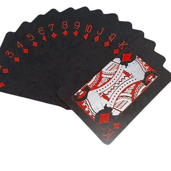 ✷ 760 Waterproof Plastic Playing Card Deck Kartu Remi Elegan Hitam Merah ❋