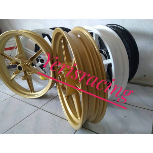 Vleg racing kawasaki ninja 150 R RR tapak lebar 250.300 ring 17 model racing boy. V rossi