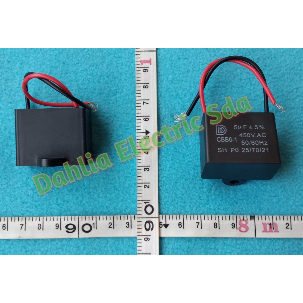 CAPASITOR 5UF 400V KOTAK