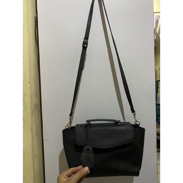 Preloved Sling Bag Brera